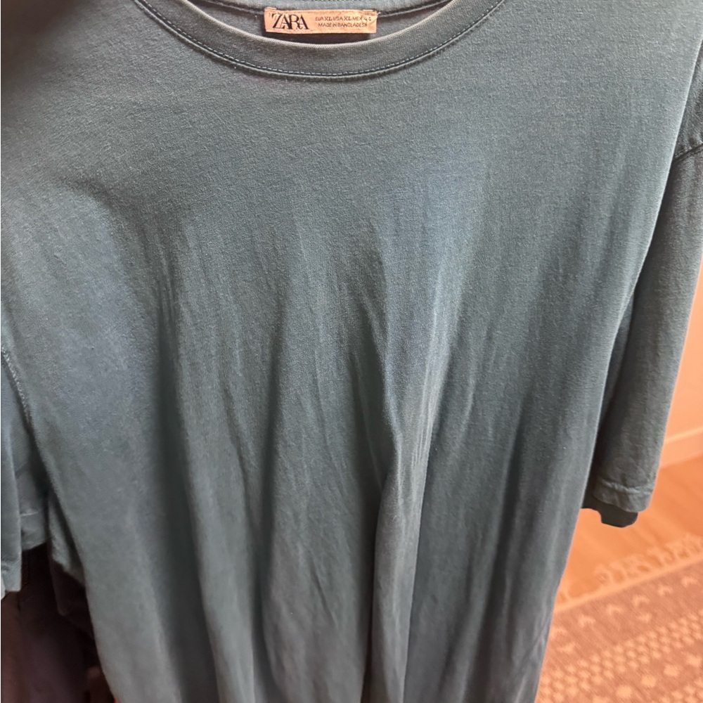 Zara Men's Teal Short Sleeve Tee